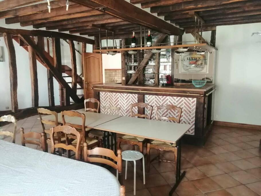 Grande Maison De Vacances Yvoy-le-Marron ภายนอก รูปภาพ